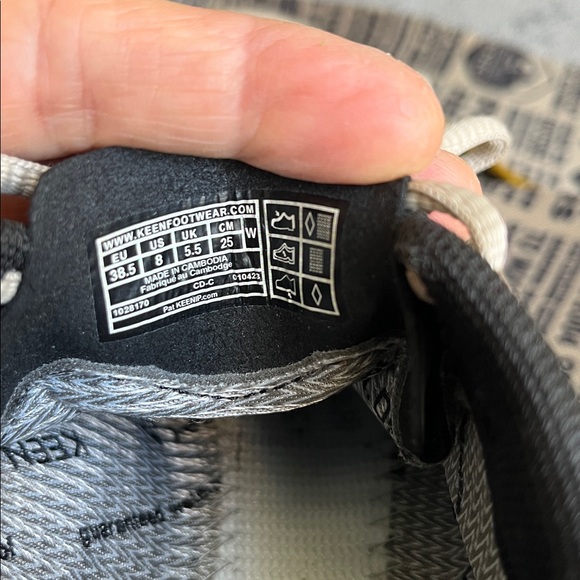 Keen WK400 Waterproof Walking Shoe - Picture 9 of 10